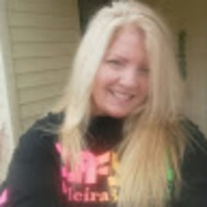 Meet your Posher, Leadana